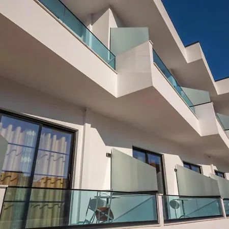 Aron Hotell Golem (Tirana)
